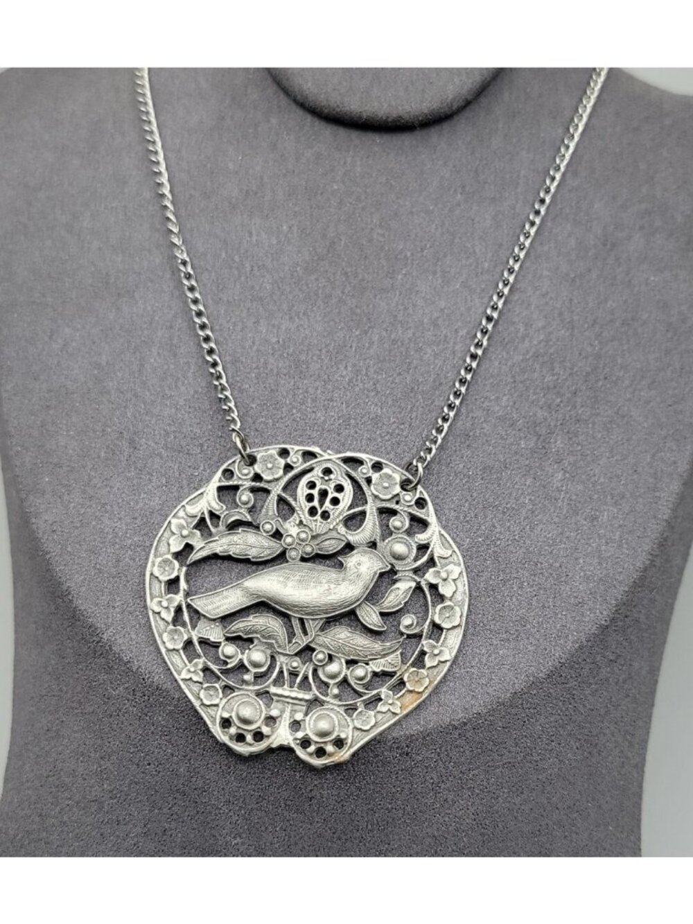 Vintage Bird Floral Pendant Silver Tone Filigree Open-Work Design 18" Chain - Picture 2 of 7